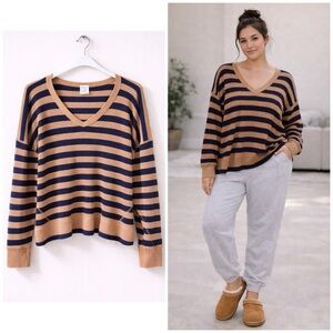 Offline by Aerie XL Tan Navy Striped Knit Pullover Sweater V-Neck Long Sleeve